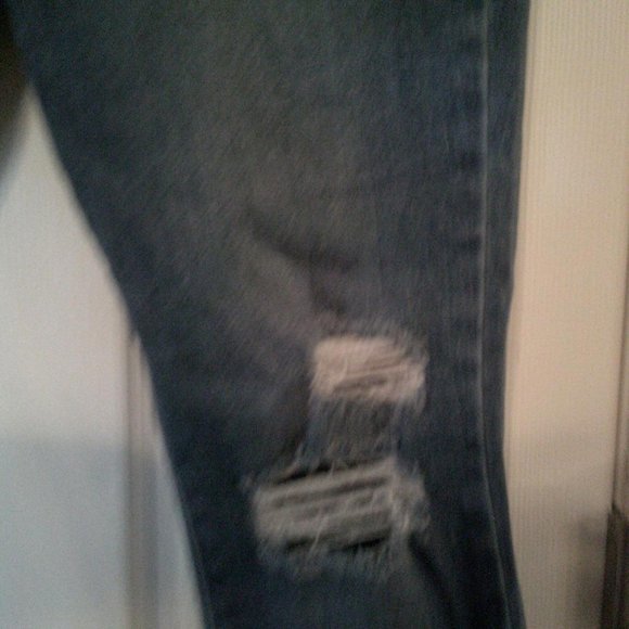 New York & Company SOHO Ankle Jeans (8P) - Picture 5 of 6